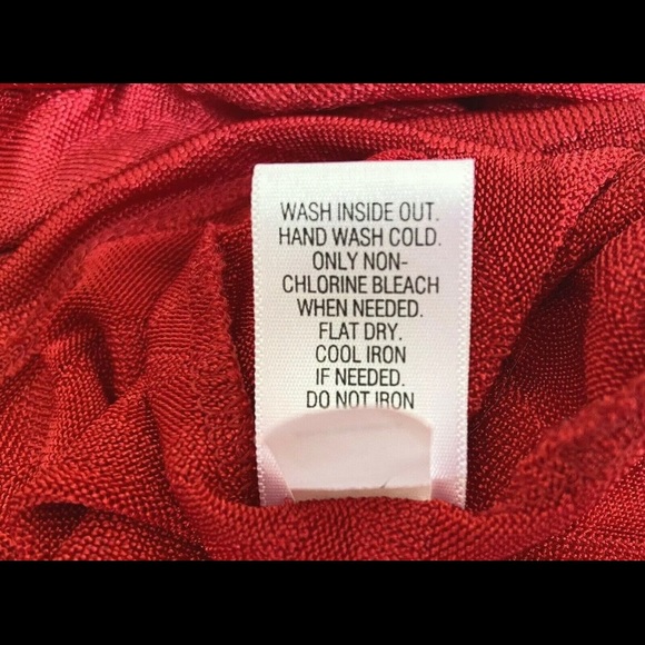 Womans Dana Buchman Long Sleeve Tunic Top Red Metal accents on sleeves, … - Picture 9 of 12